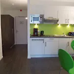 Boardinghaus Weinberg Campus 아파트호텔 Halle (Saale)