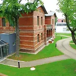 Boardinghaus Weinberg Campus 아파트호텔 Halle (Saale)