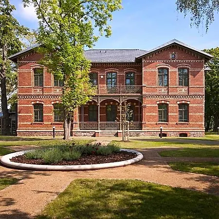 Boardinghaus Weinberg Campus Aparthotel