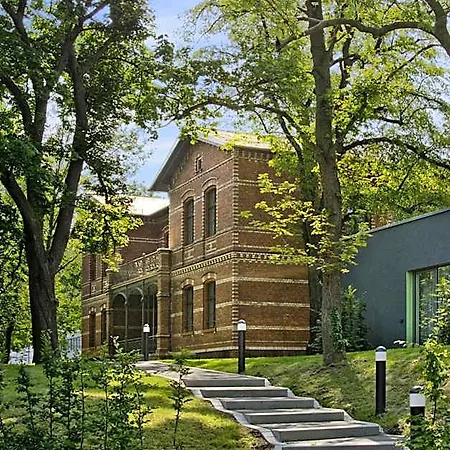 Boardinghaus Weinberg Campus 4*