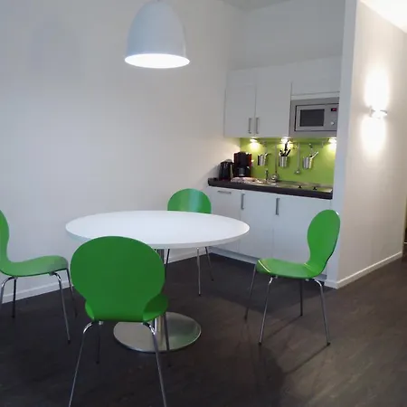 Aparthotel Boardinghaus Weinberg Campus 4*