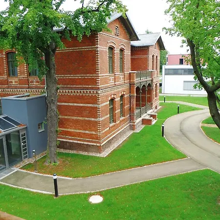 Boardinghaus Weinberg Campus Apartmanhotel Halle (Saale)