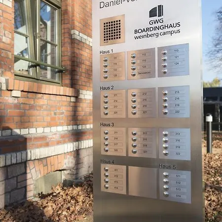 Boardinghaus Weinberg Campus Aparthotel 4*