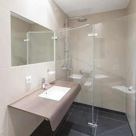 Boardinghaus Weinberg Campus Apartmanhotel 4*