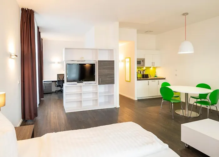 Boardinghaus Weinberg Campus Апарт-отель 4*