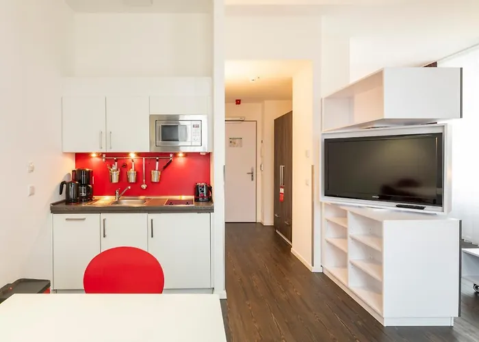 Boardinghaus Weinberg Campus Апарт-отель 4*