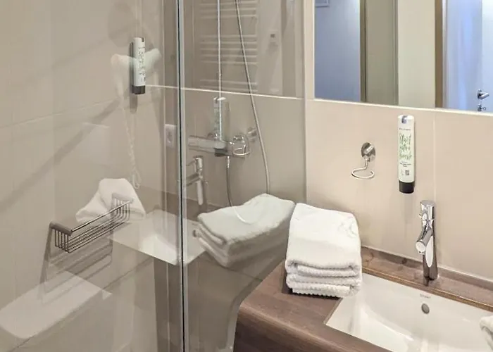 ボーディングハウス ヴァインベルグ キャンパス アパートホテル