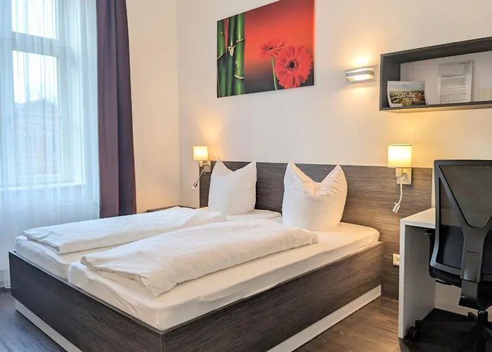 Boardinghaus Weinberg Campus Апарт-отель 4*