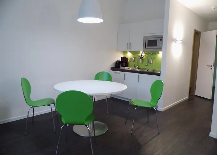 Апарт-отель Boardinghaus Weinberg Campus 4*