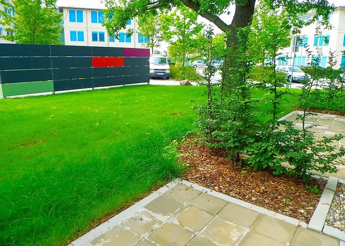 Boardinghaus Weinberg Campus 4* Галль