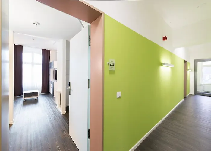 Boardinghaus Weinberg Campus 4*